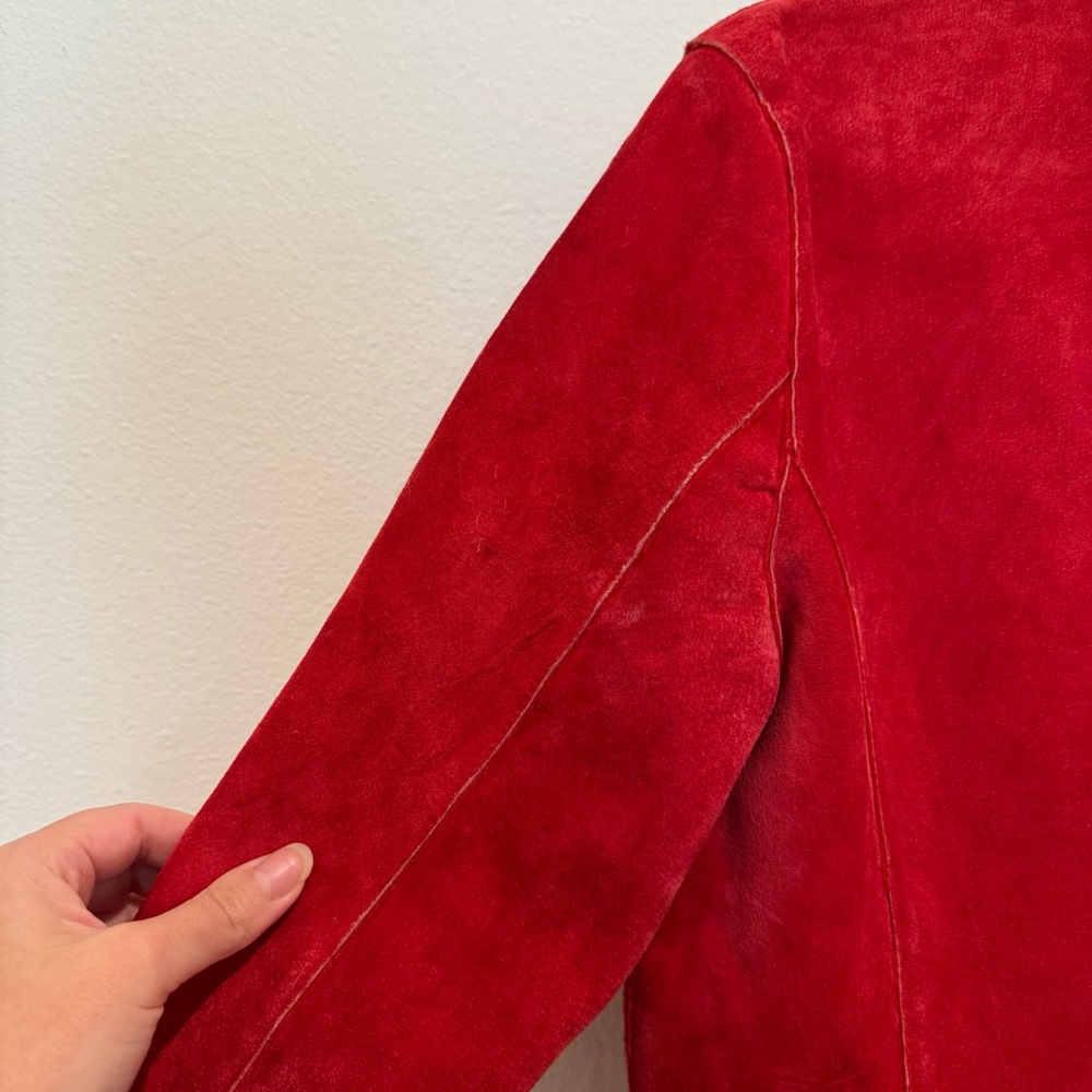 100% Leather VINTAGE Newport News Red Jacket - Picture 10 of 10